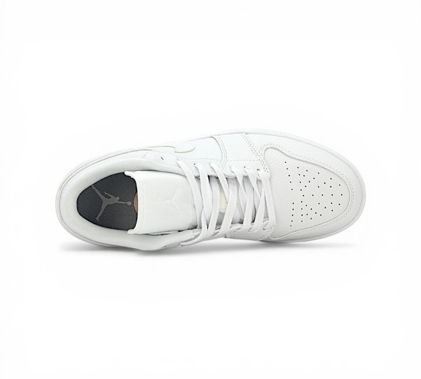 Кроссовки Nike Air Jordan белые, вид сбоку