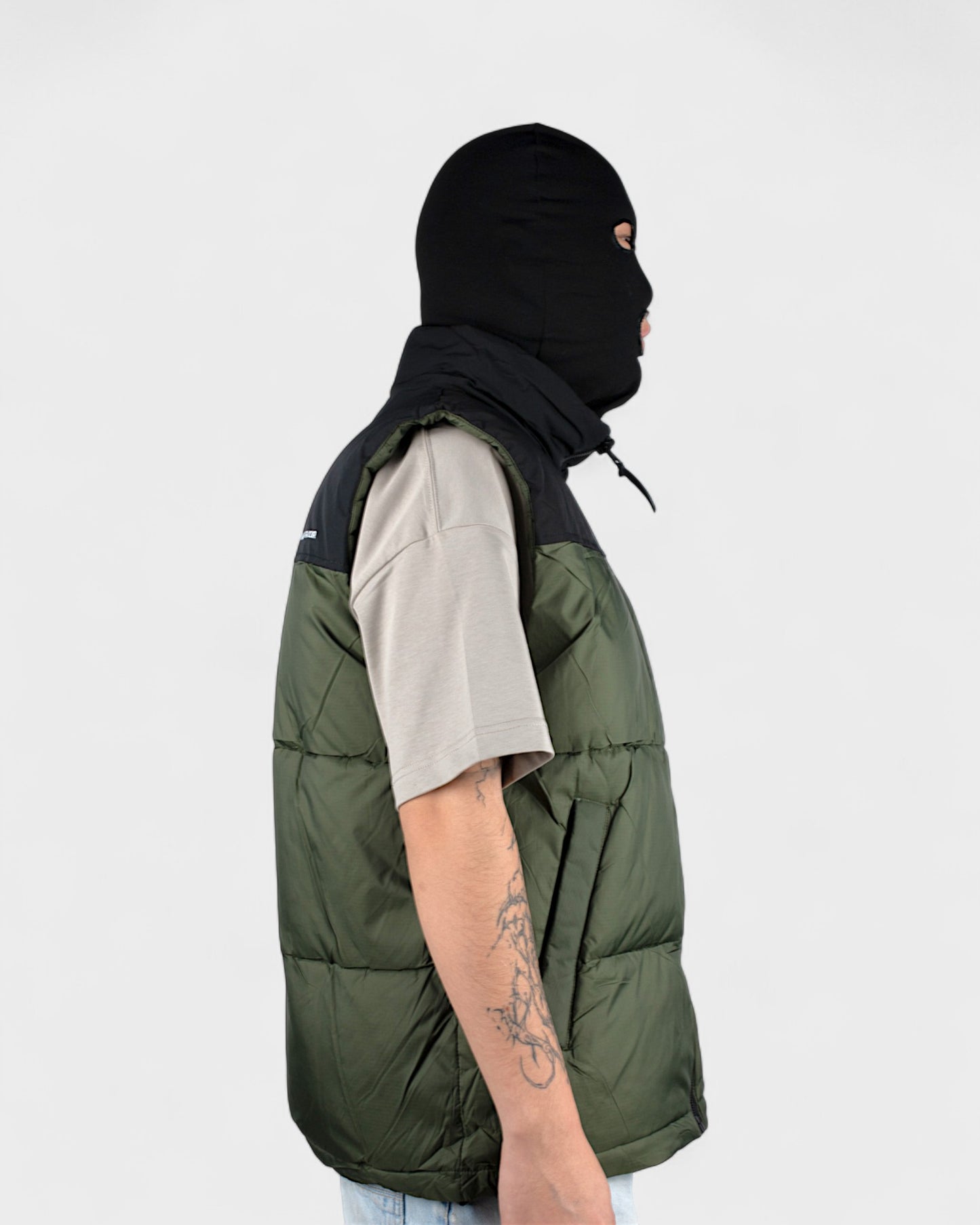 Жилетка Under Armour 666 Green M