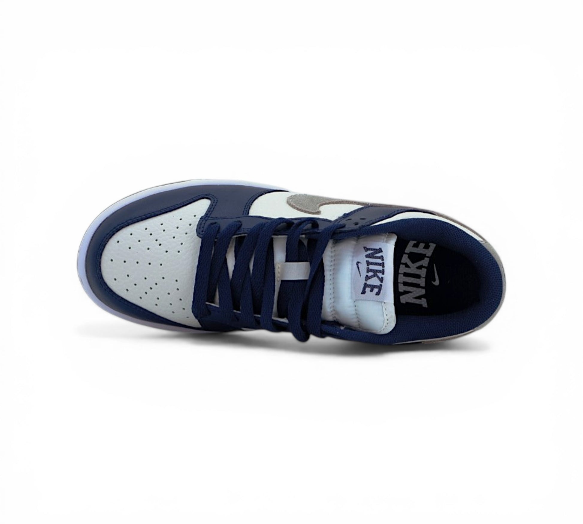 Кроссовки Nike Dunk Low, тёмно-синие с белым и серым, вид сбоку