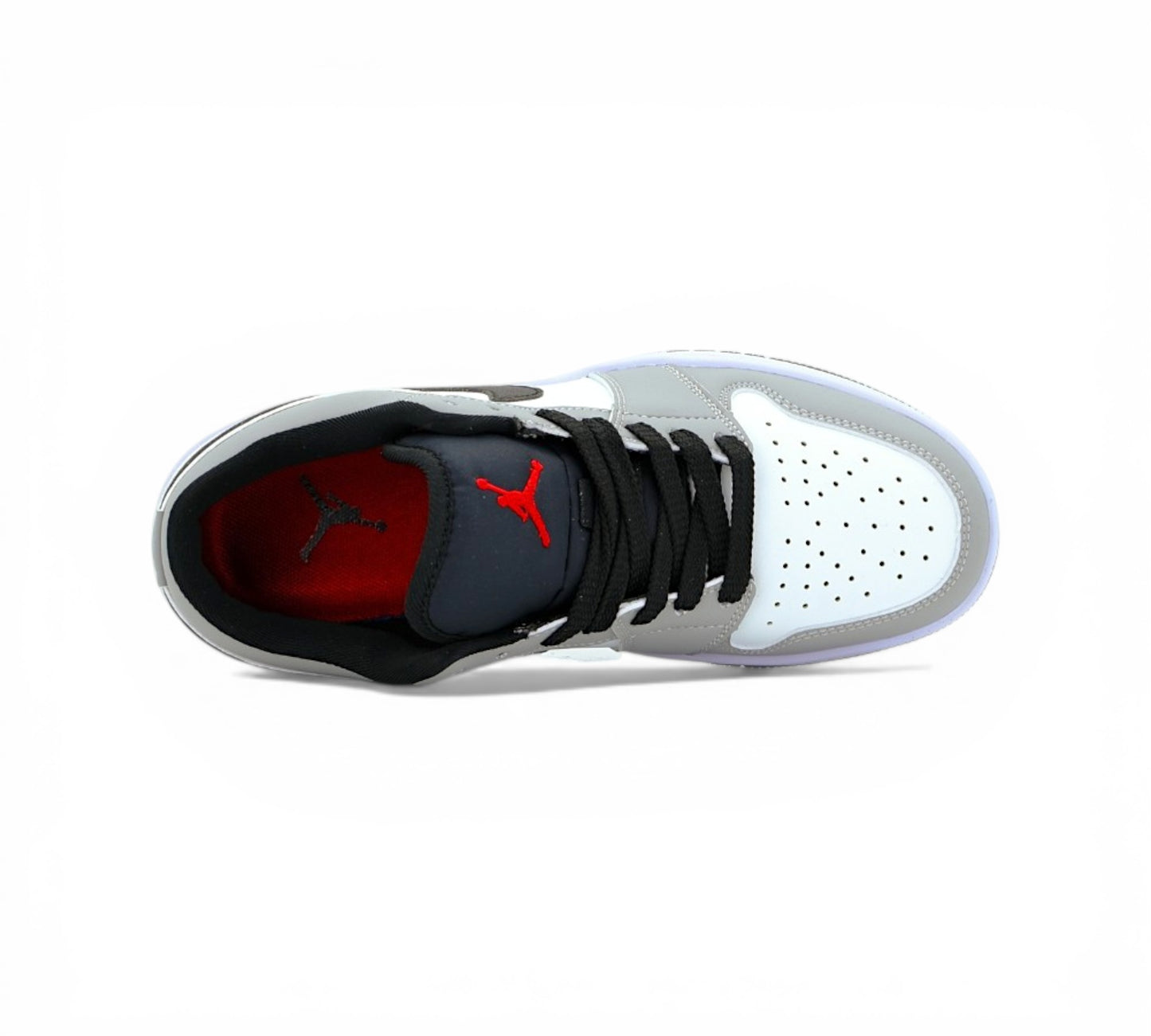 Кроссовки Jordan Air Jordan 1 Low серые белые черные, вид сбоку