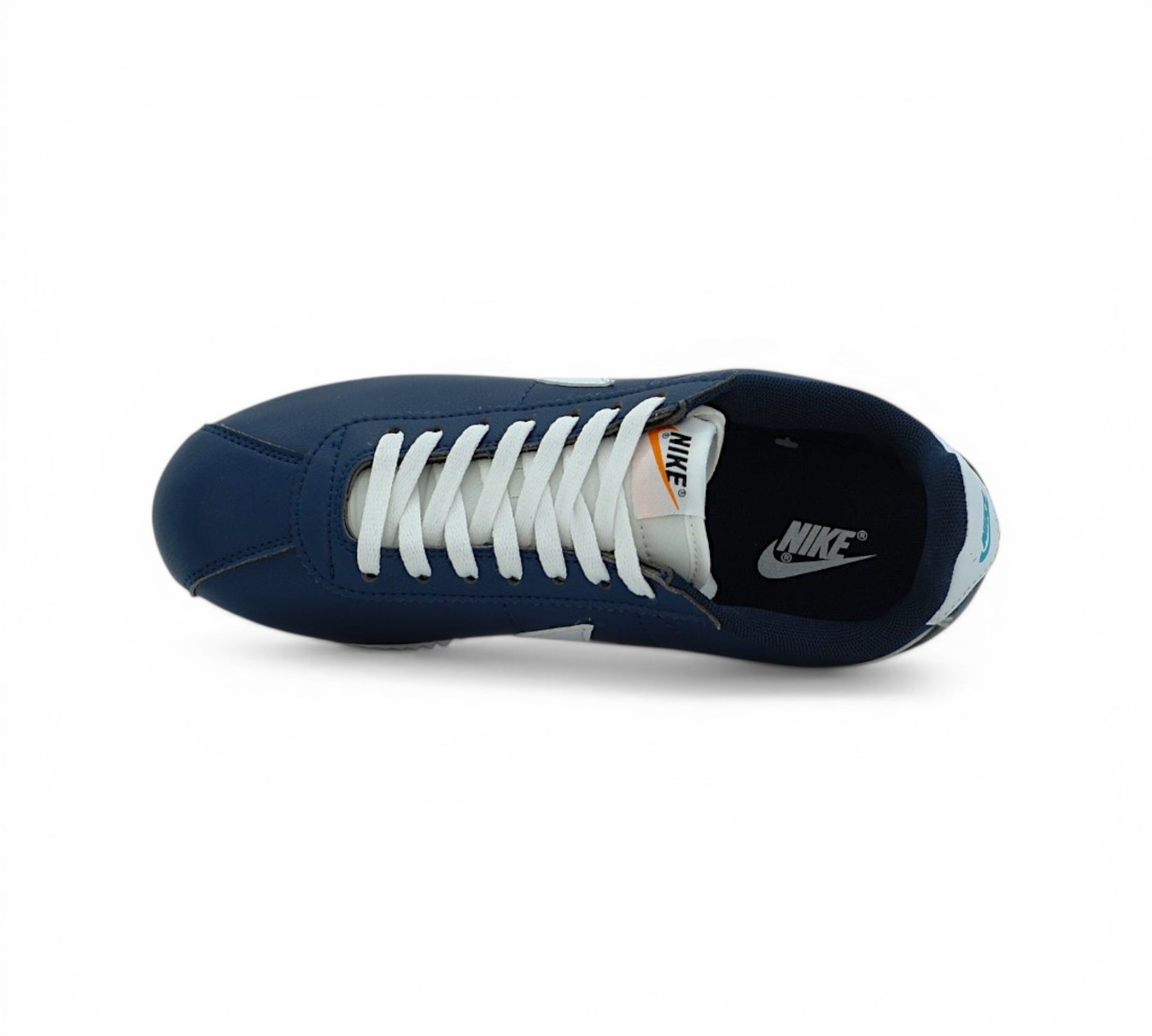 Кроссовки Nike Cortez, тёмно-синие с белым, вид сбоку