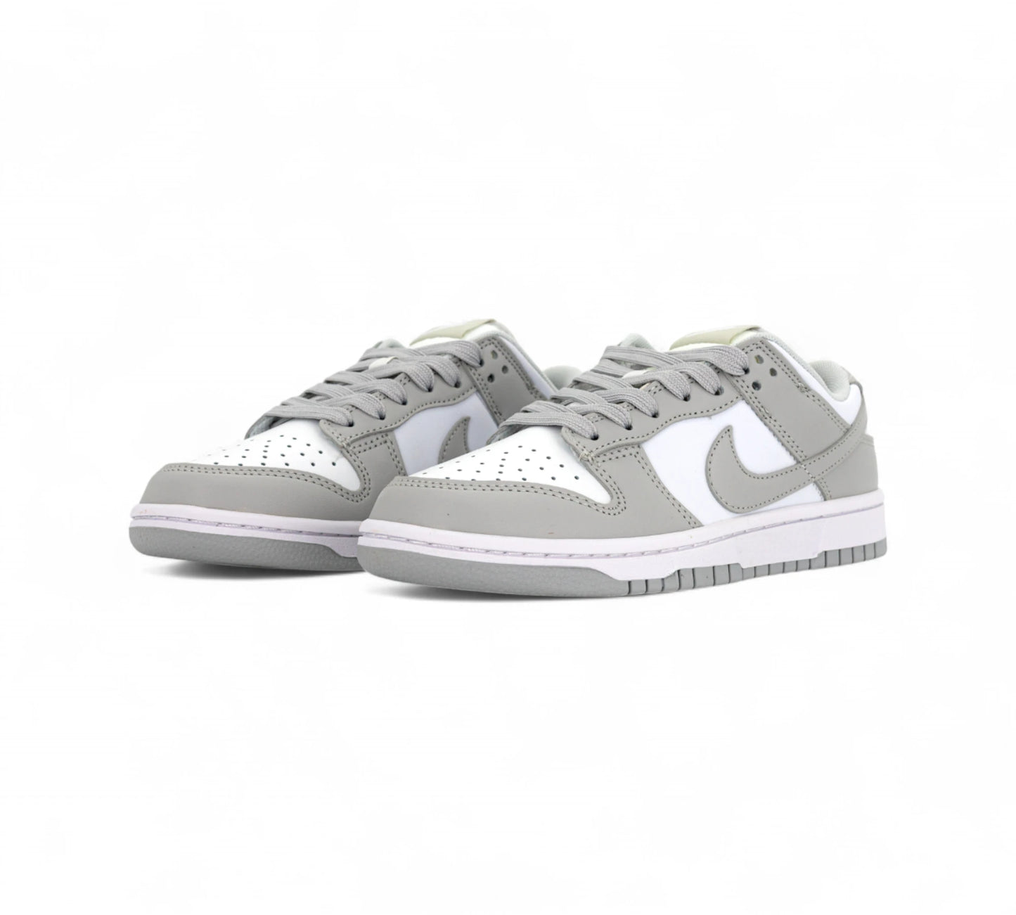 Dunk low grey white — купить кроссовки Nike в Алматы фото 2 | GAMEOVERSHOP